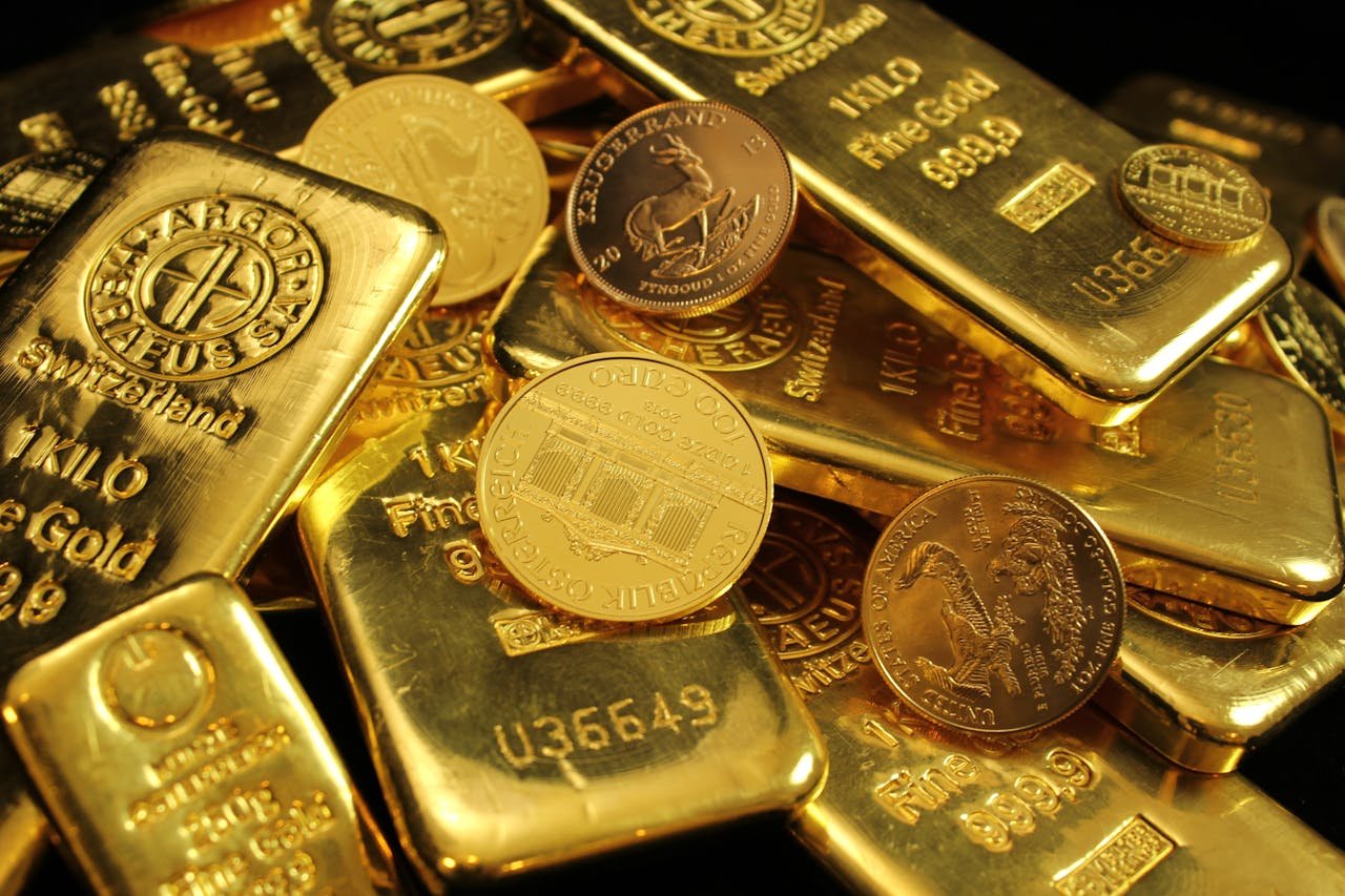 How to Identify Genuine Gold: A Buyer’s Guide